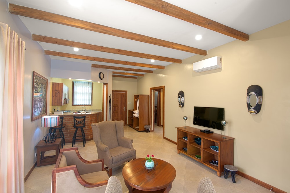Airport Planet Lodge Kilimanjaro International Airport 32/50