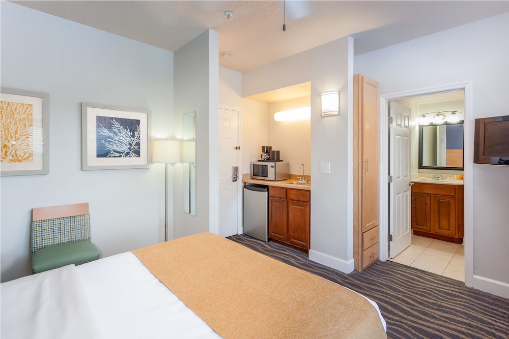 Seaside Amelia Inn 14/64