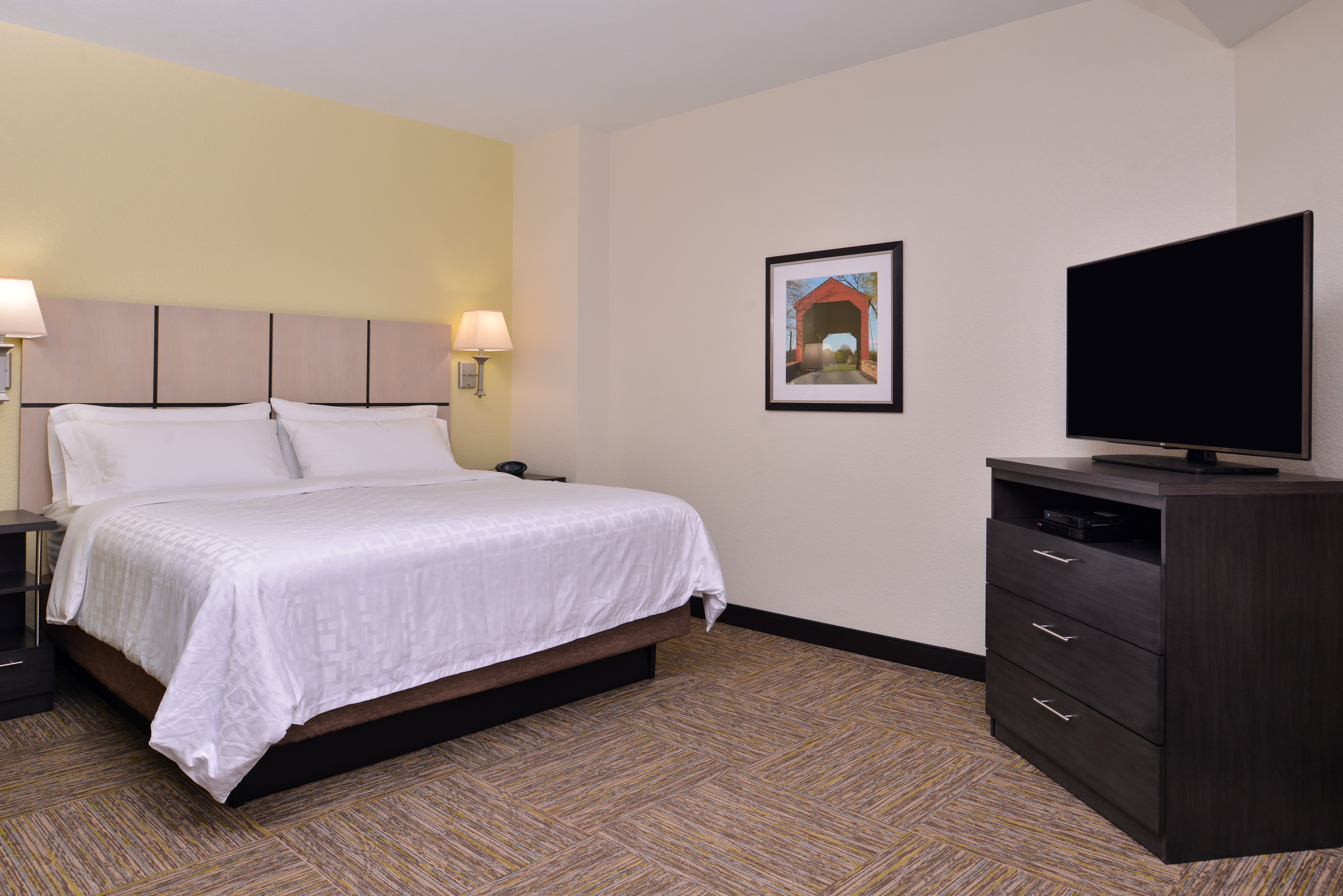 Candlewood Suites Terre Haute 16/49