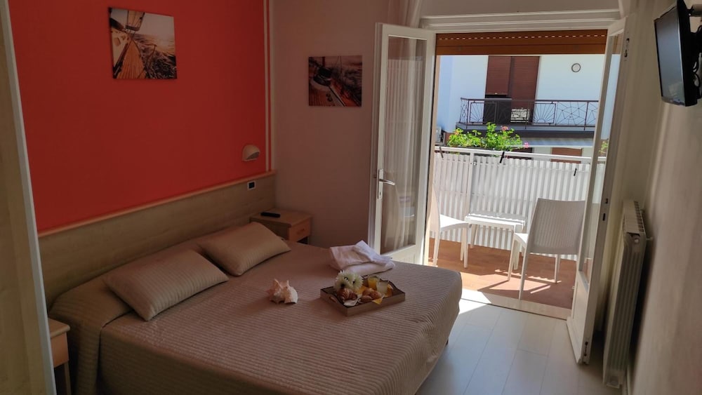 Hotel Eliani 31/47