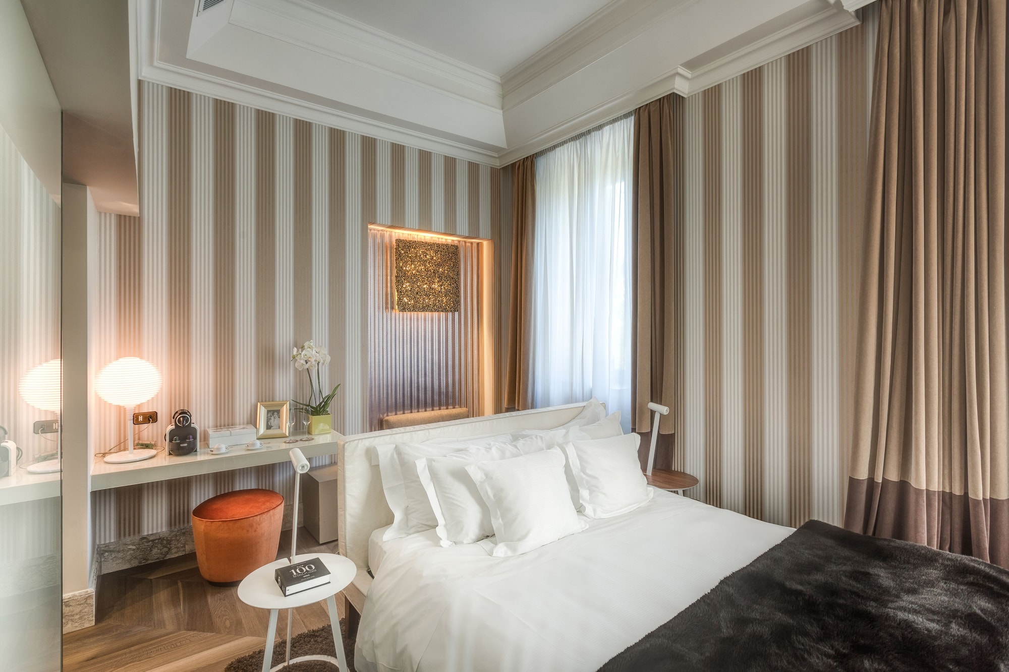 Executive, King Bed, Palazzo Manfredi 2/4
