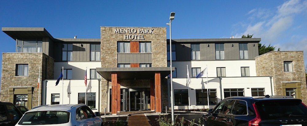 Menlo Park Hotel in GALWAY