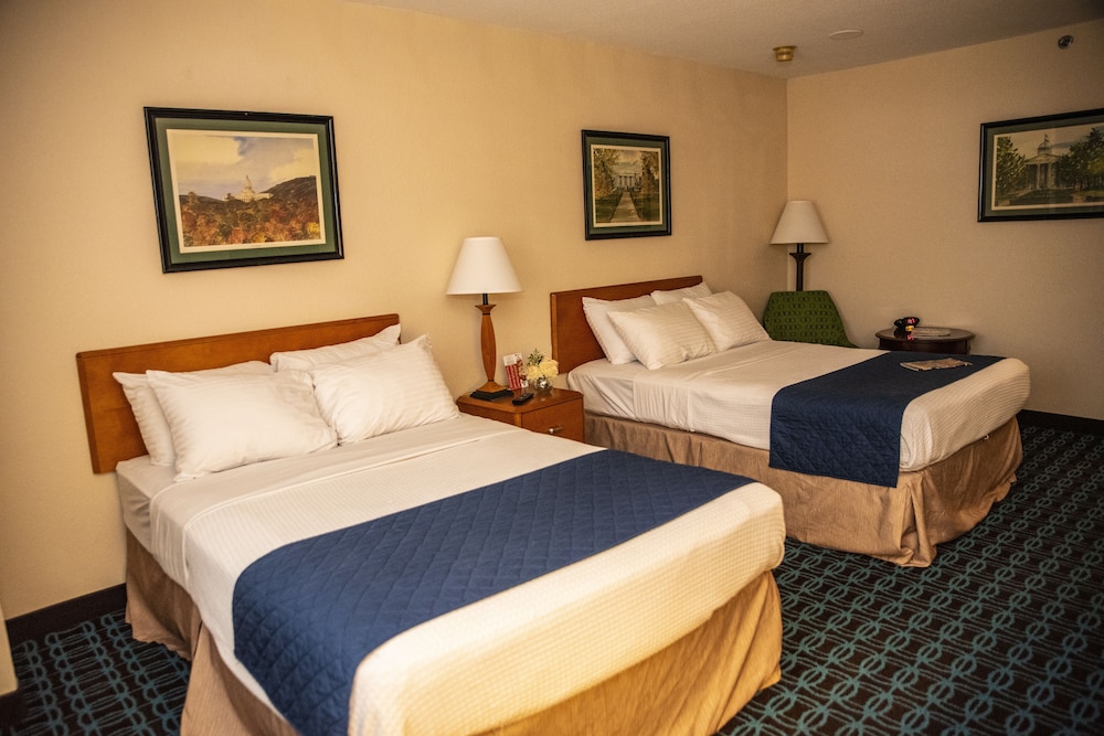 Capital Plaza Hotel 12/37