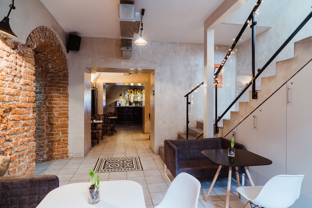 Oki Doki Old Town Hostel 36/50