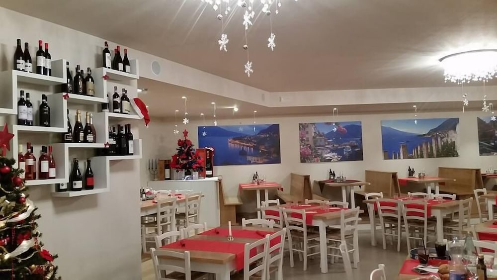 Hotel Augusta Garni 33/63
