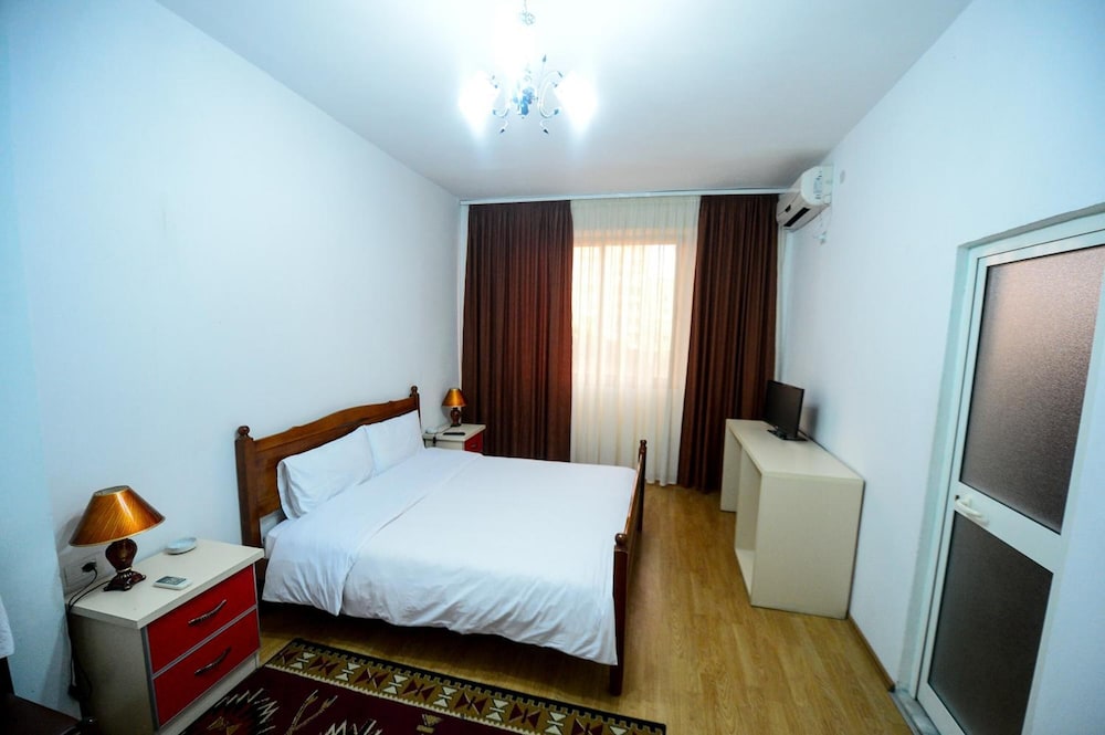 Hotel Argenti Shkoder 7/48