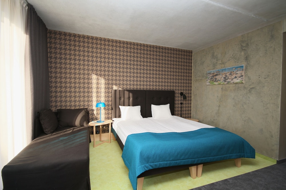 Kurshi Hotel And Spa 15/49