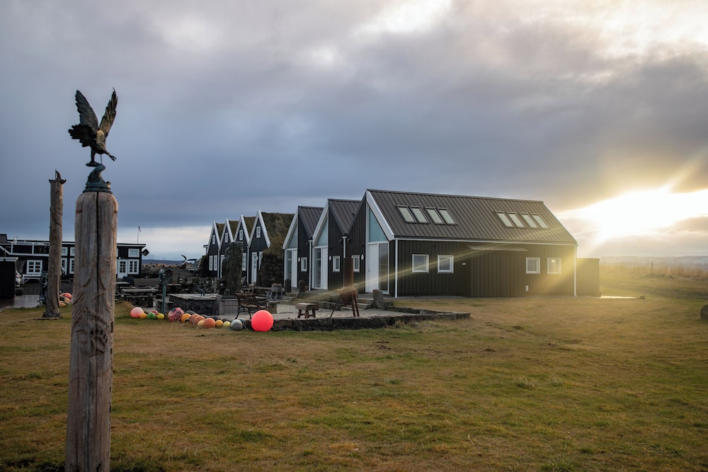 Fisherman's Village 35/45