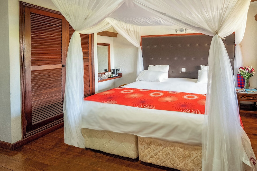 Mara River Lodge 10/50