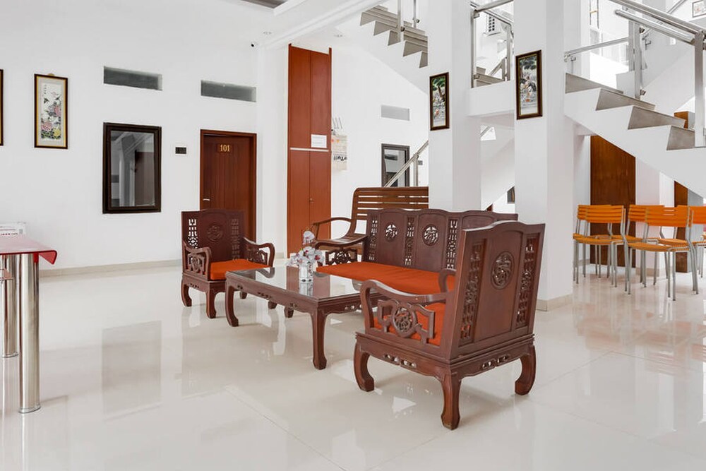 RedDoorz near Jawa Timur Park 3 16/18