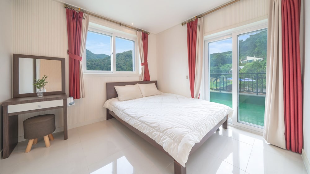 Gapyeong Rialto Pension 8/50