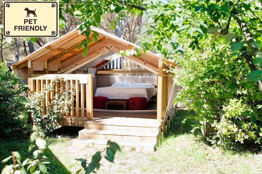 CAMPING VILLAGE ROCCHETTE 68/73