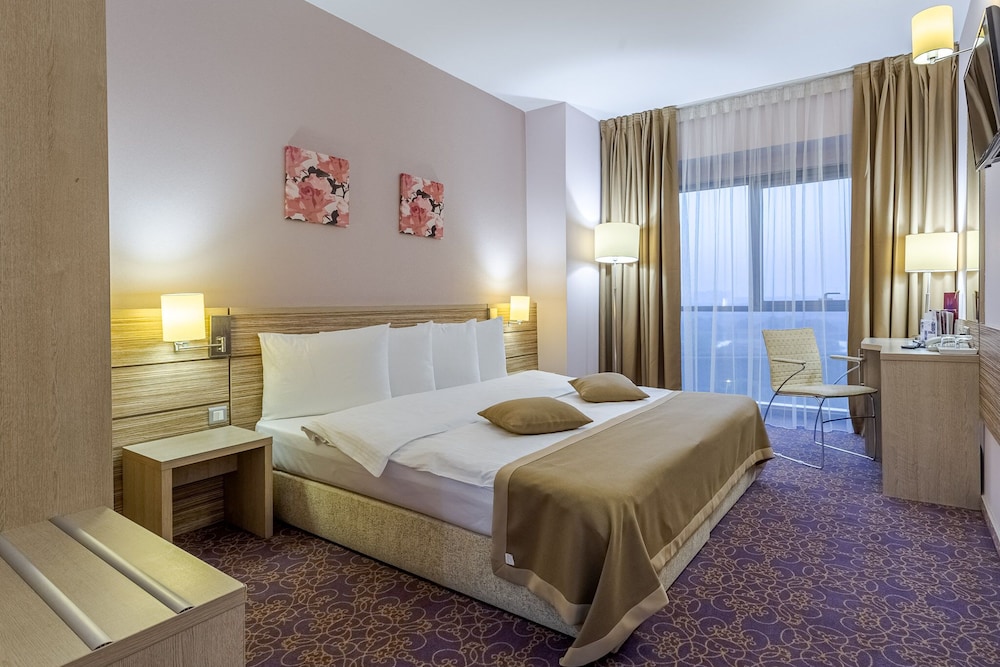RIN GRAND HOTEL 13/31