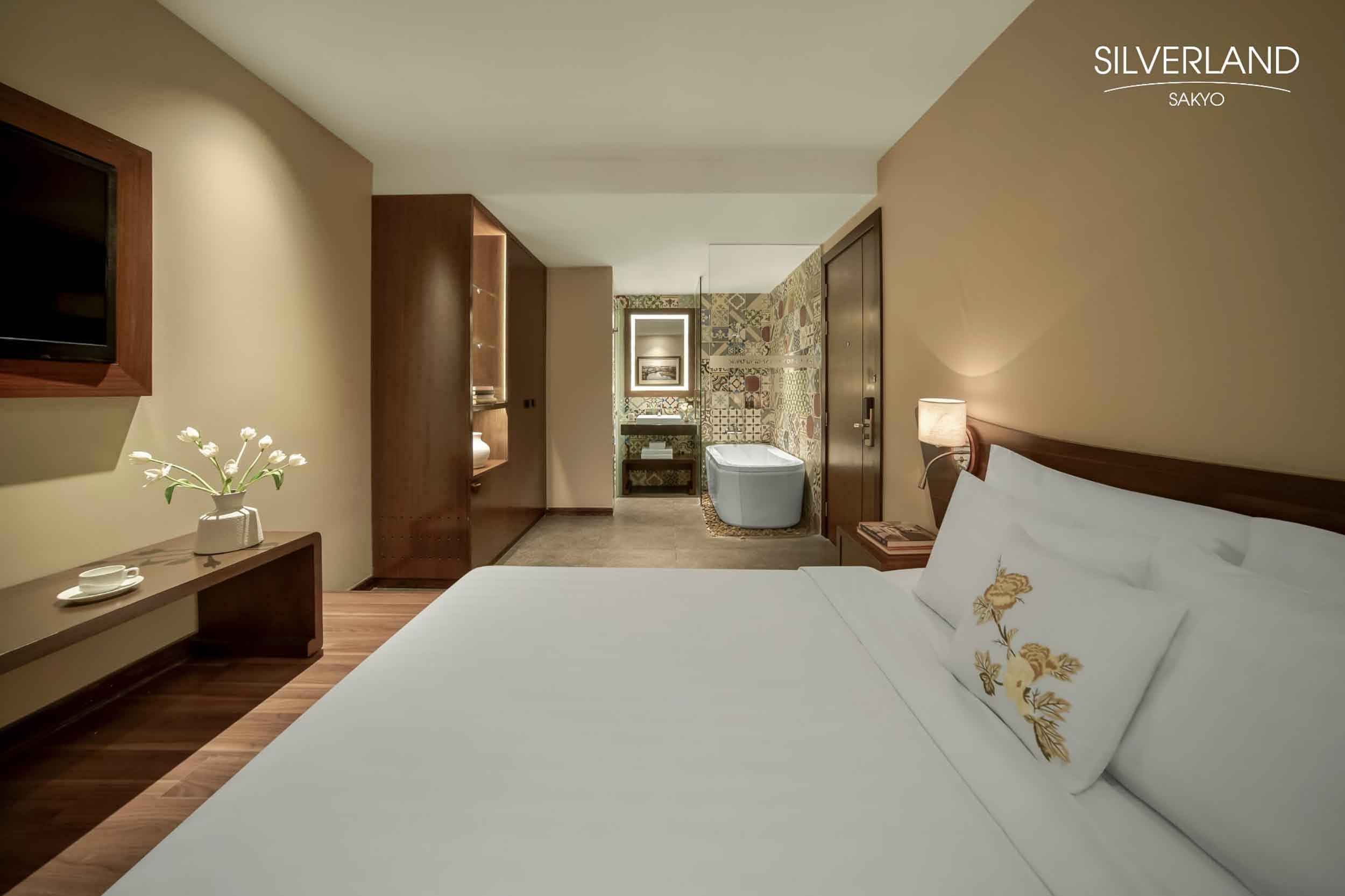 Silverland Sakyo Hotel 39/82