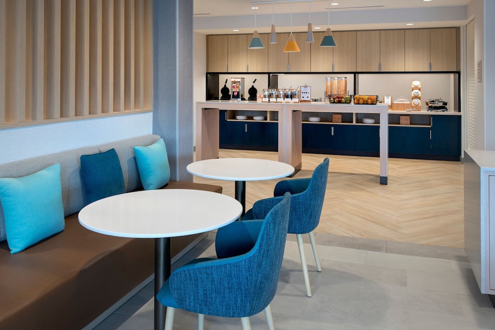 TownePlace Suites Portland Airport ME 19/30