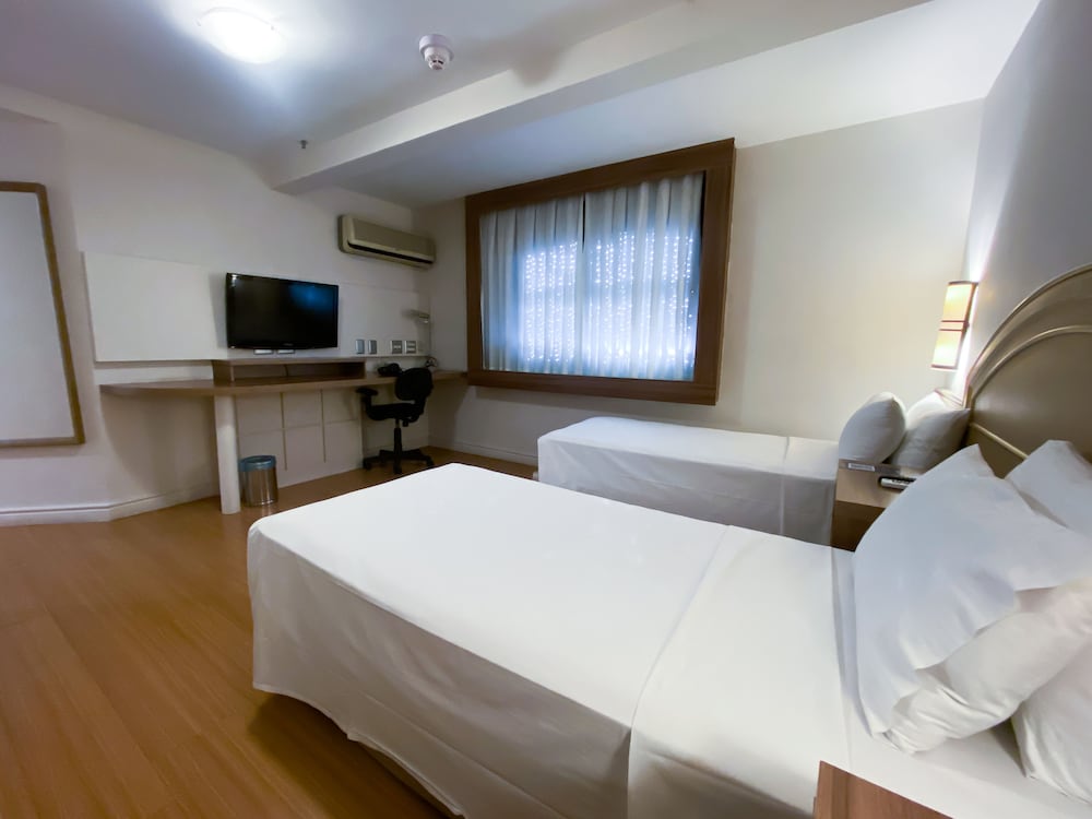 CLASSIC, TWIN BEDS, ACCESSIBLE