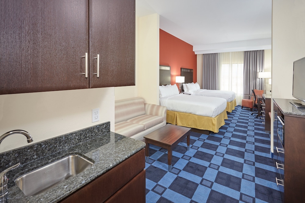 Holiday Inn Express Hotel And Suites Columbia Univ Area Hwy 63 22/63