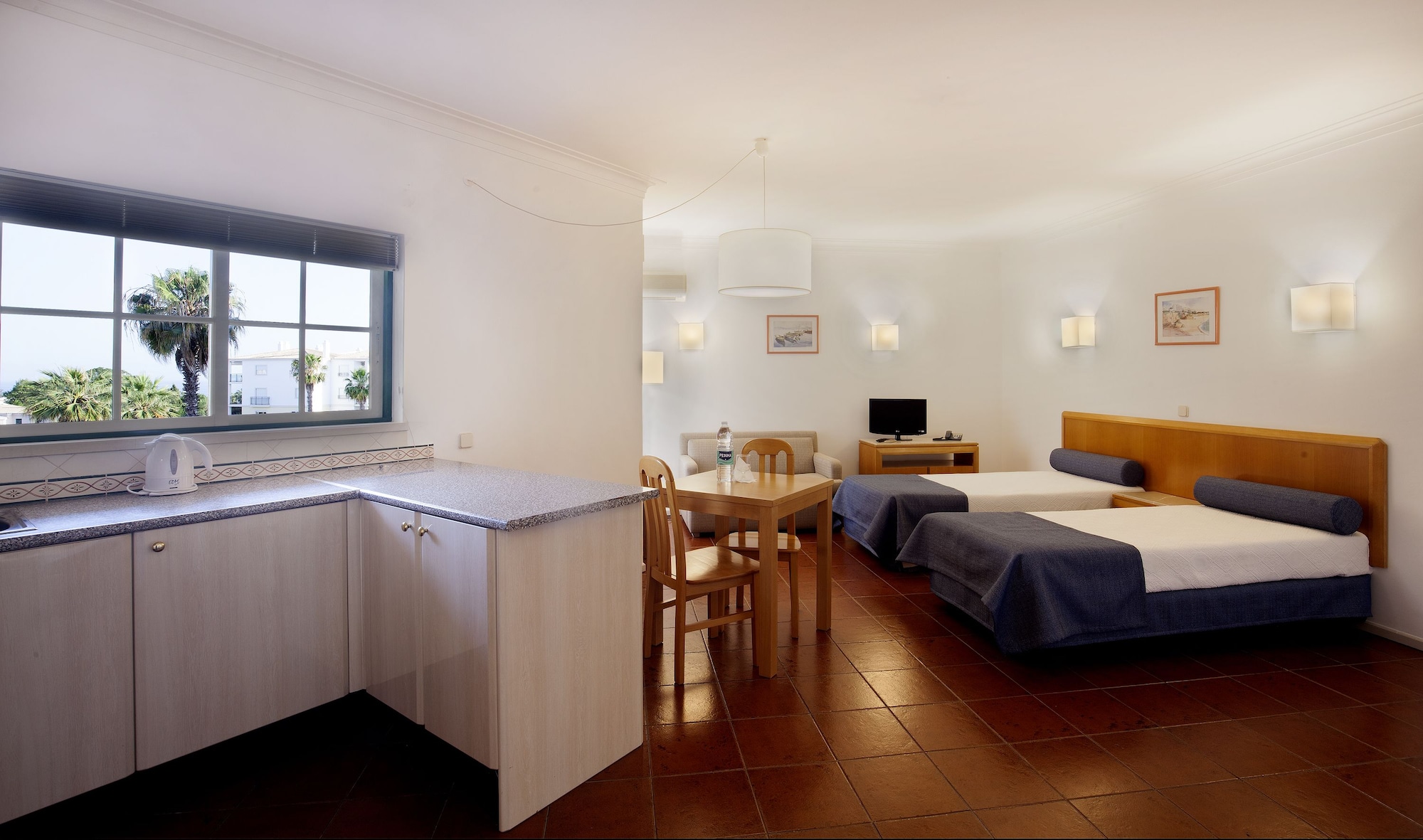 Studio, Twin Beds, Balcony