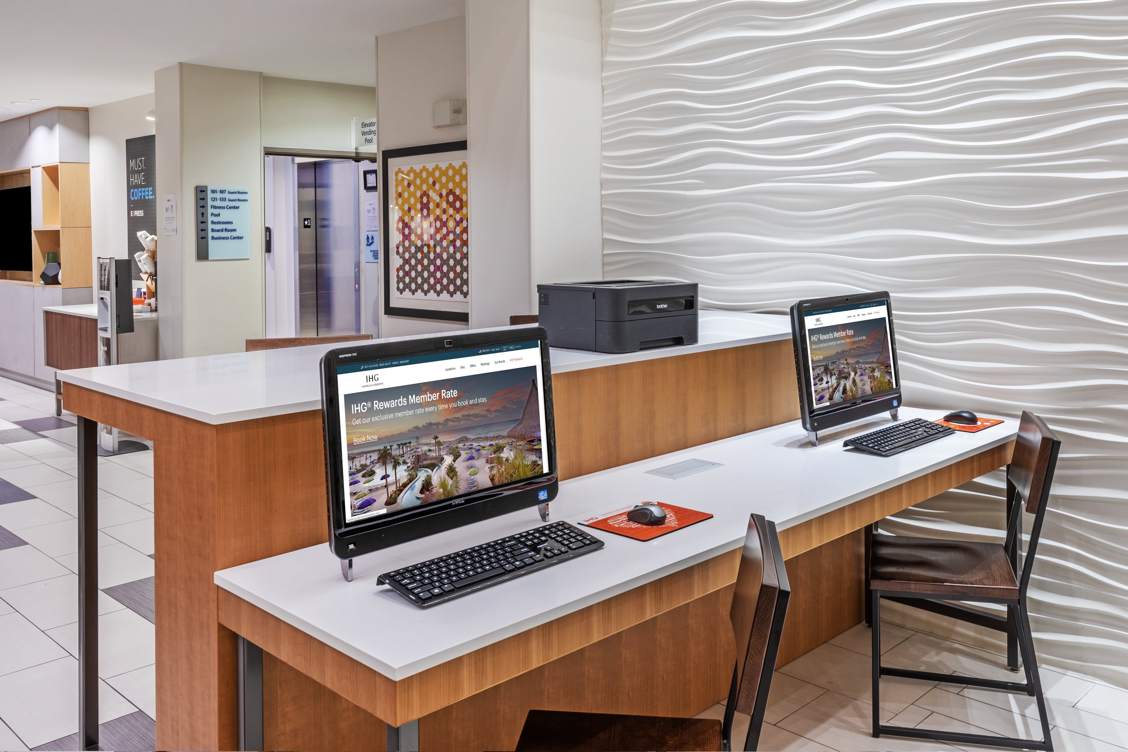 Holiday Inn Express & Suites Austin NW - Lakeway 45/50