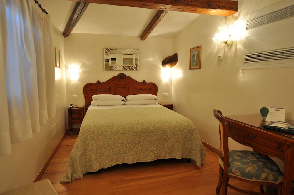 Hotel Bisanzio 15/71