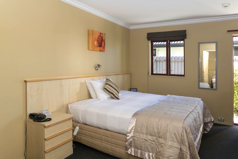 Blenheim Spa Motor Lodge 22/47