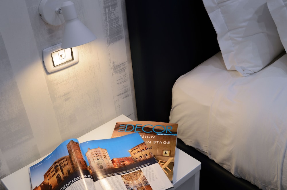 Napoliseason Rooms And Breakfast 24/49