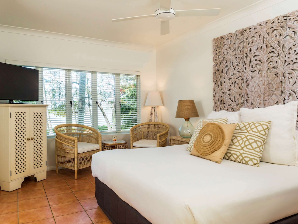 The Reef House Adults Retreat 24/73