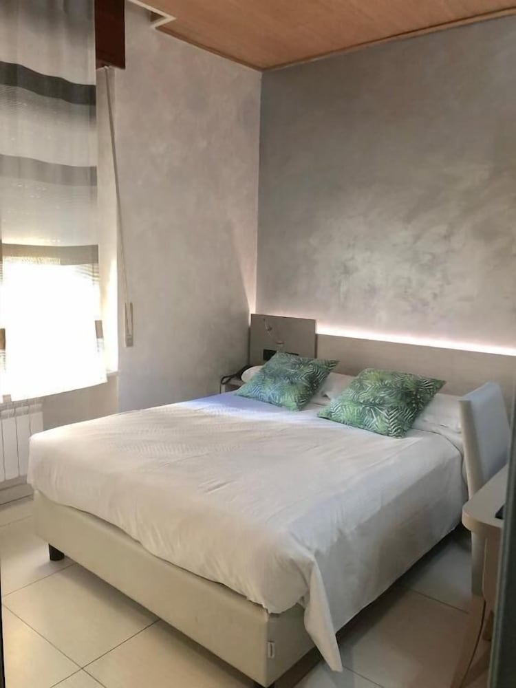 Hotel Bolzano 8/28