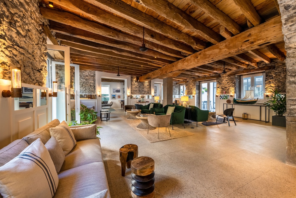 Pestana Fisherman Village 60/72