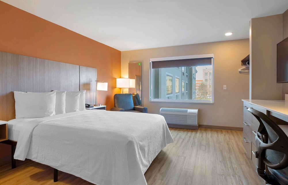 Extended Stay America Premier Suites - Providence - East Providence 13/49