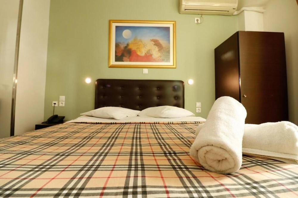 Athens Choice Hotel 9/66