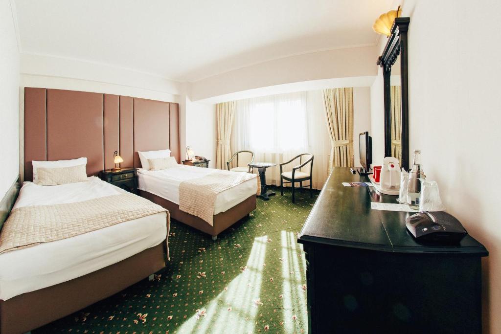 غرفة قياسية بسرير مزدوج أو سريرين منفصلين، Best Western Bucovina-club De Munte 2/4
