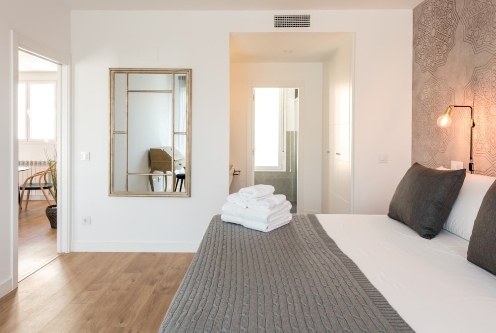 Apartment Plaza Espana Skyline By Be Mate 17/74