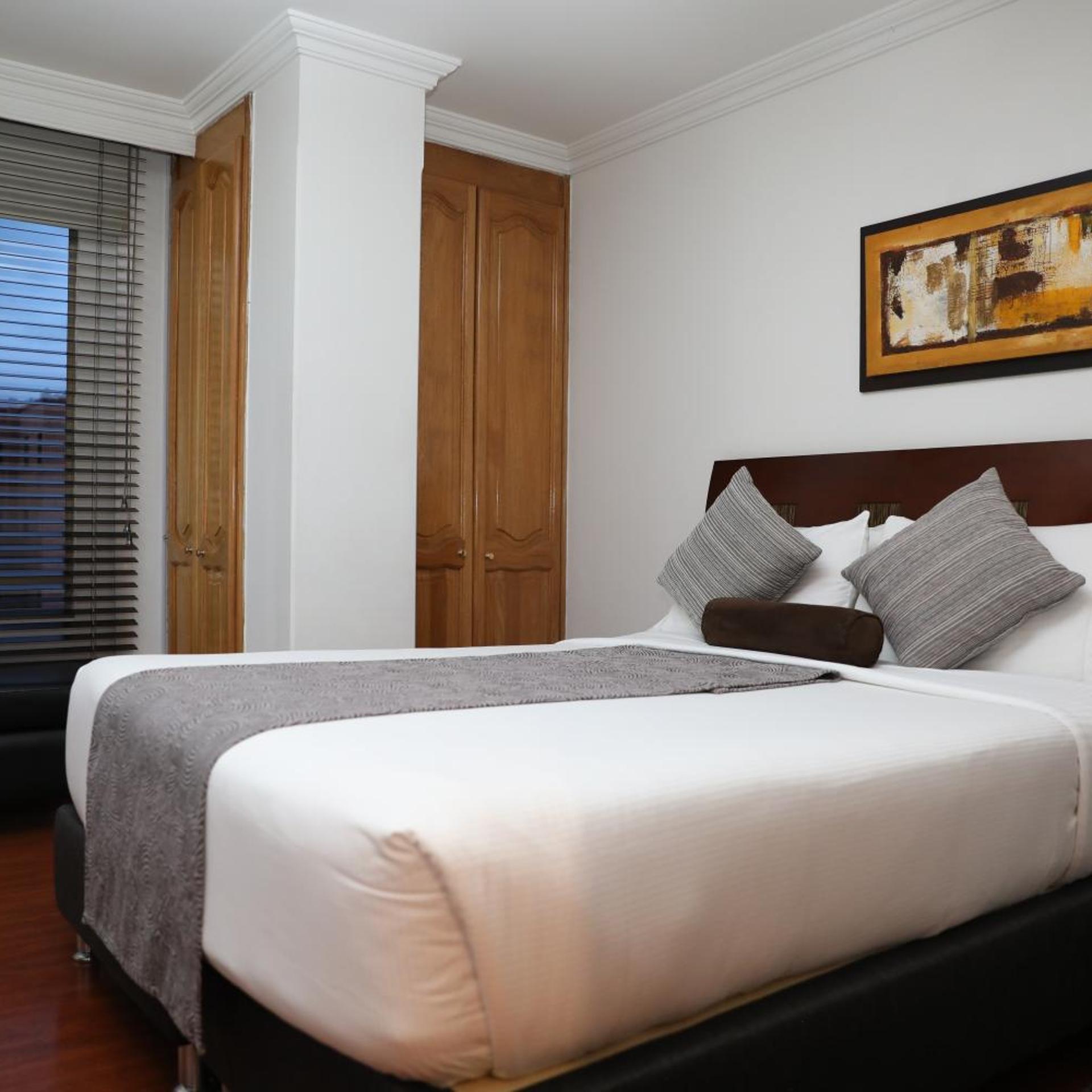 Suites 108 11/55
