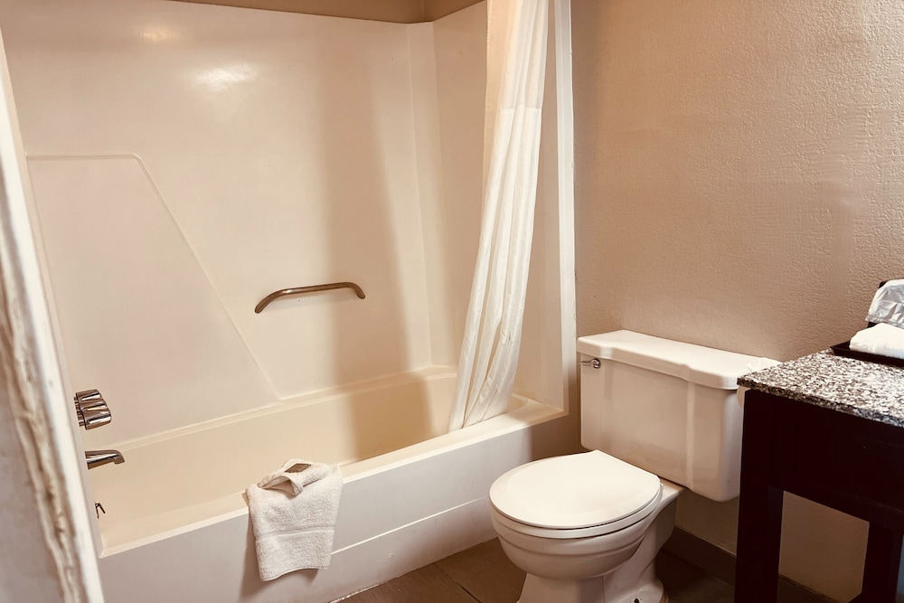 Cambridge Inn 16/17