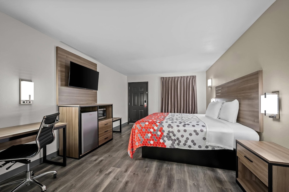 Econo Lodge Biloxi Beach 9/43