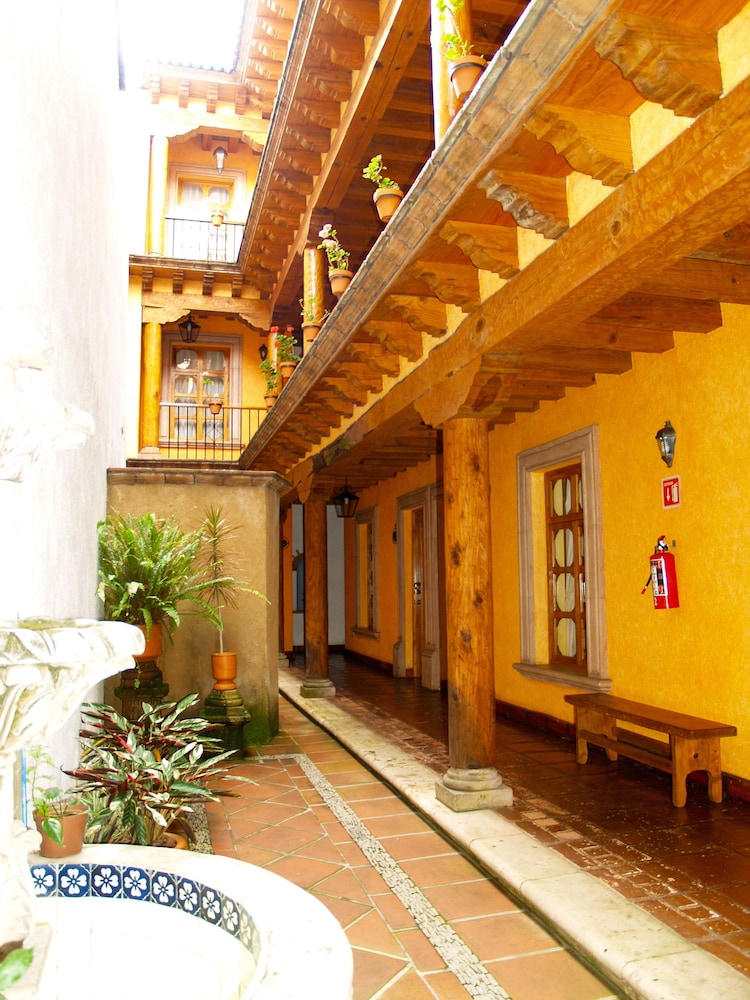 Hotel Refugio del Angel 10/49