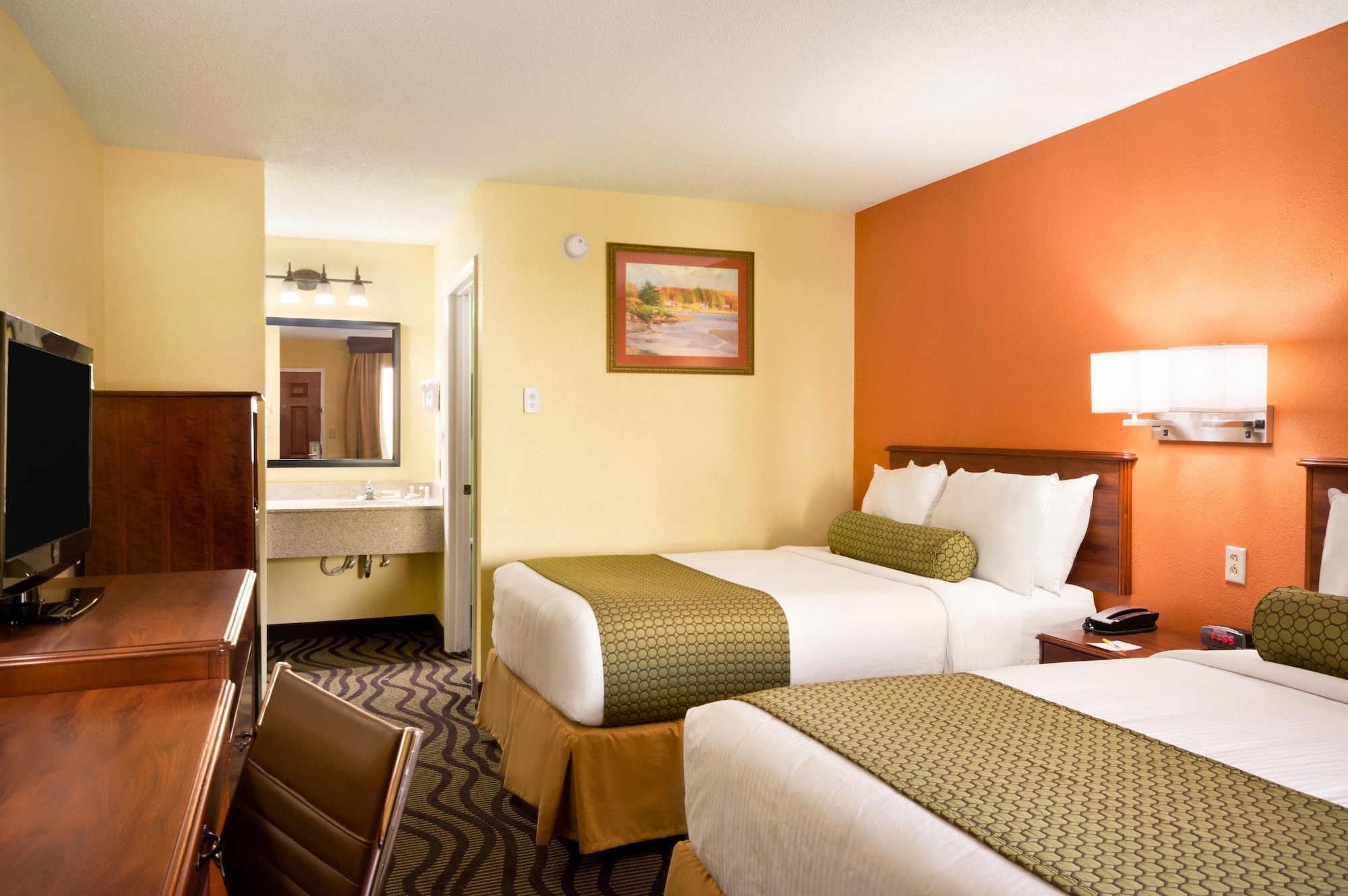 غرفة بسريرين مزدوجين للمدخنين، Days Inn By Wyndham Acworth 5/8