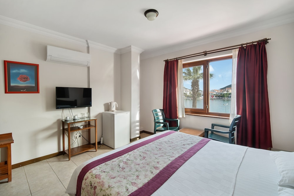 Standard, Double Bed, Balcony