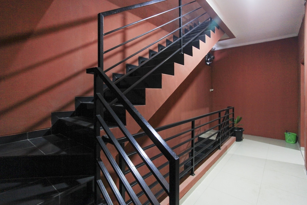 OYO 3456 Citara Jaya Guesthouse 14/26