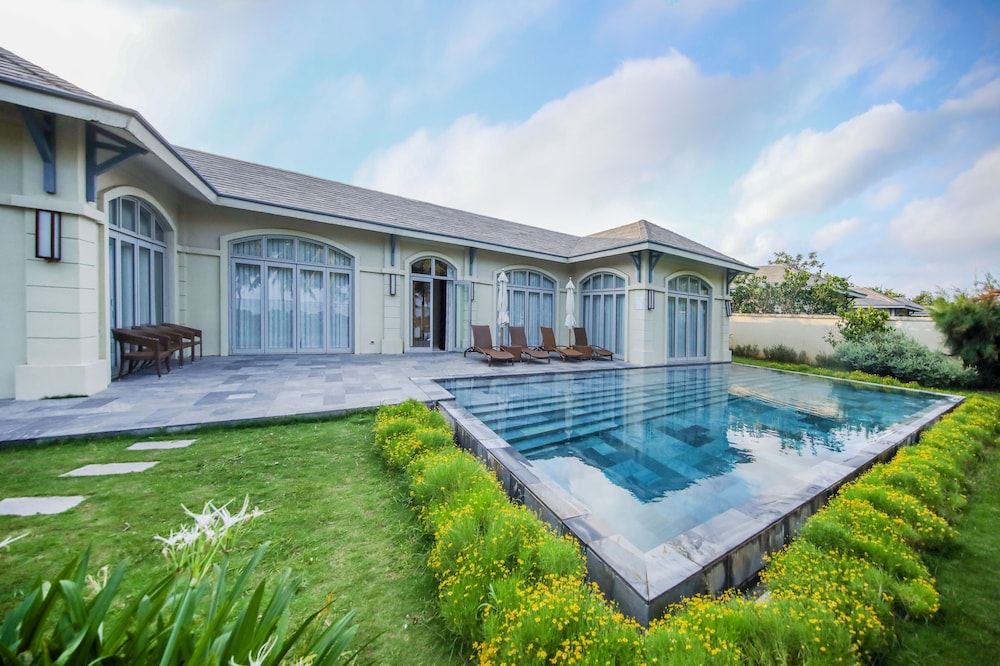 Flc Luxury Resort Samson 74/77
