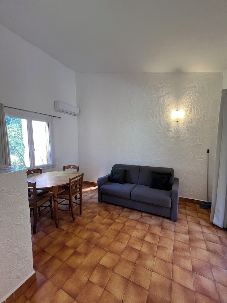 Residence Les Cigales 34/49