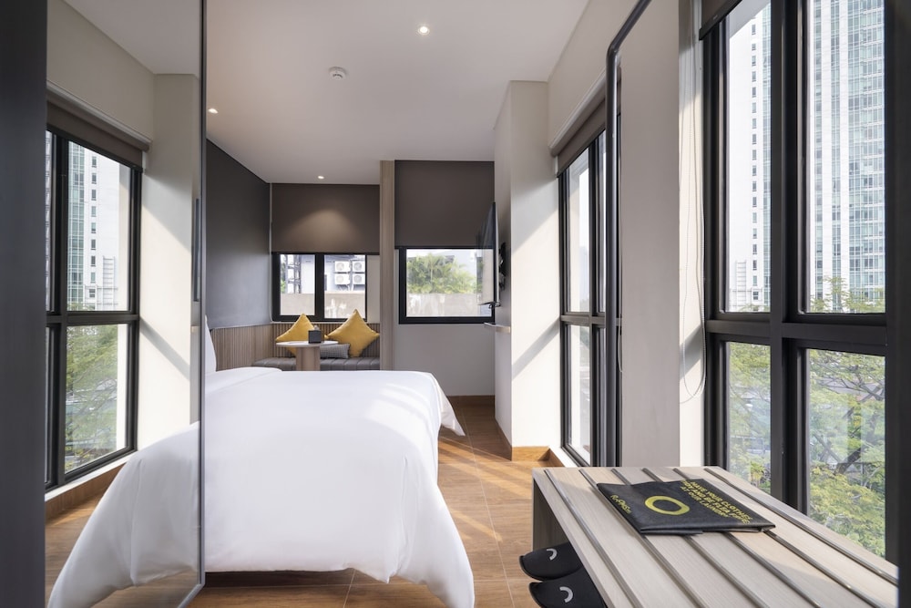 ROOMS INC Sudirman Jakarta 23/63