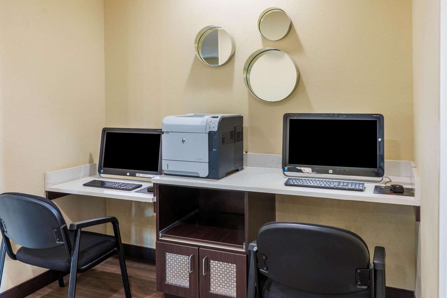 La Quinta Inn & Suites by Wyndham Artesia 43/58