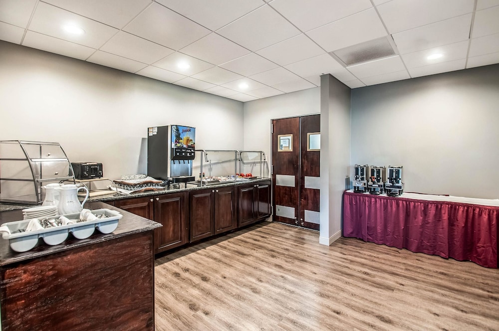 restaurant-cafeteria