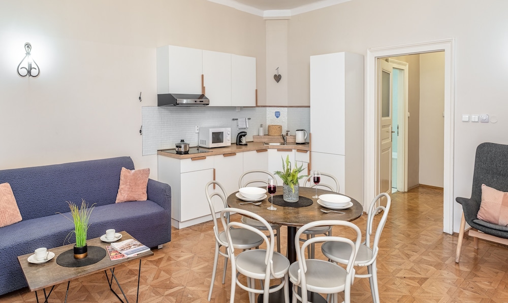 6 Continents Apartments by Adrez Living 20/29