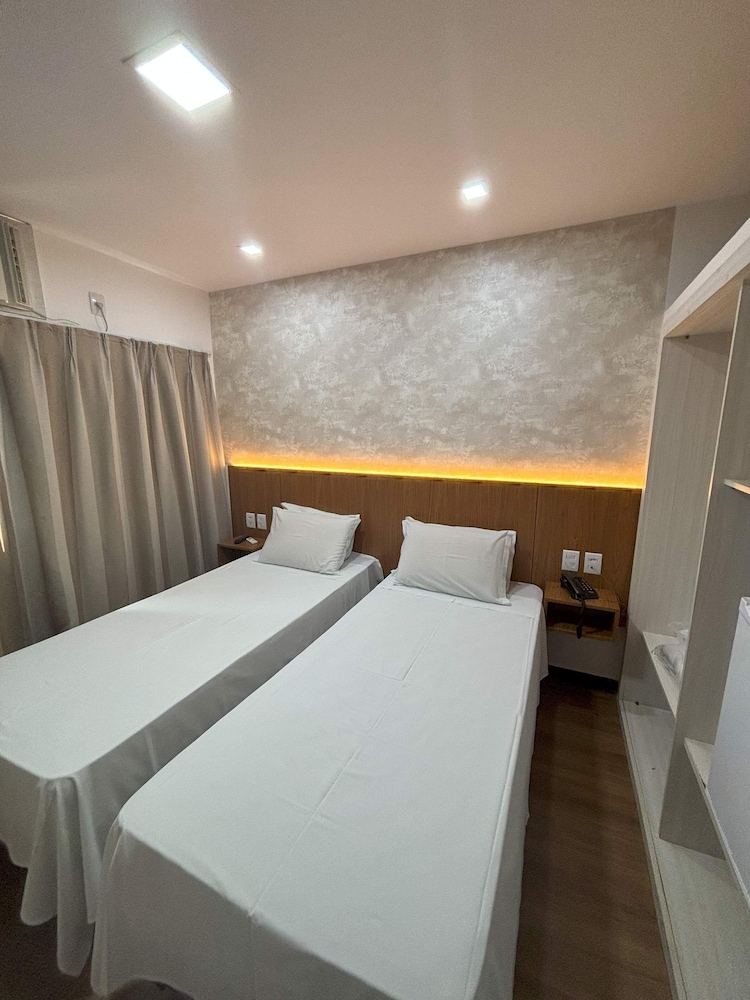 Hotel Espadarte 8/53