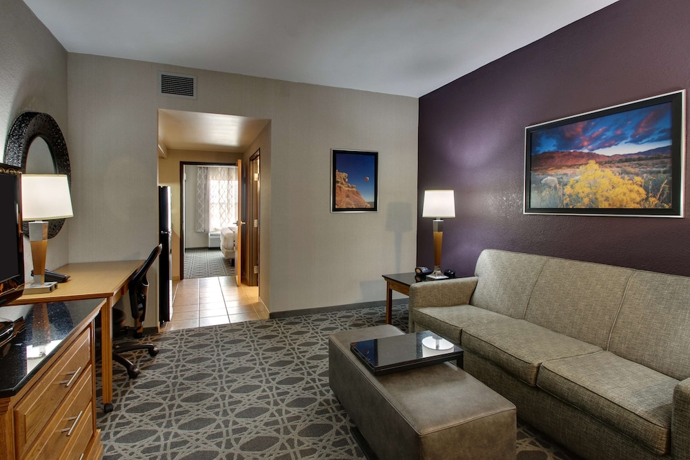 Drury Inn and Suites Albuquerque North 34/50