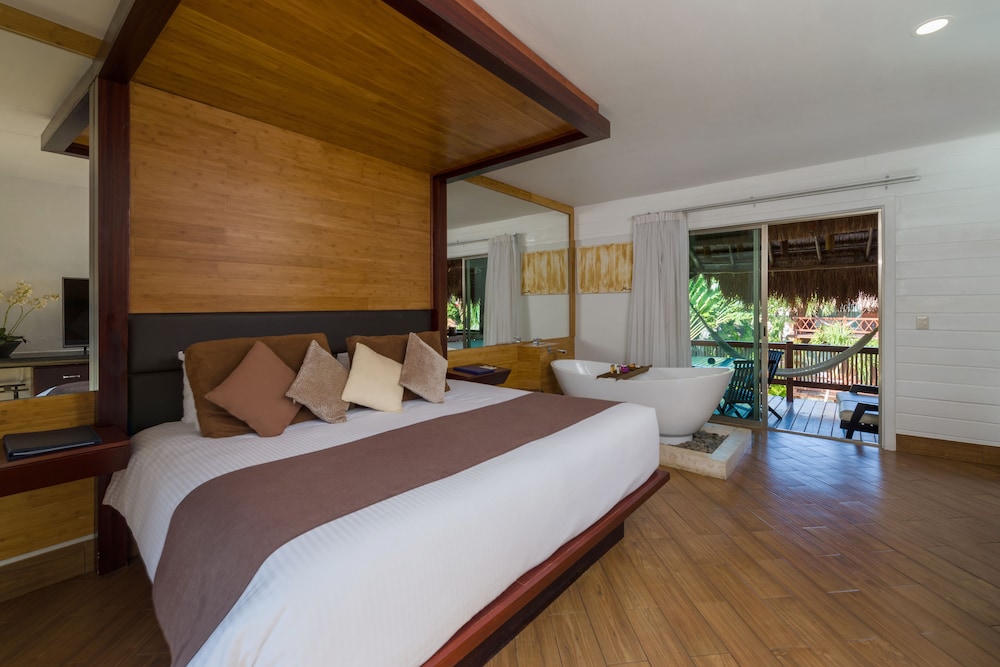 Room at Magic Blue Spa Boutique Hotel-Adults Only, PLAYA DEL CARMEN