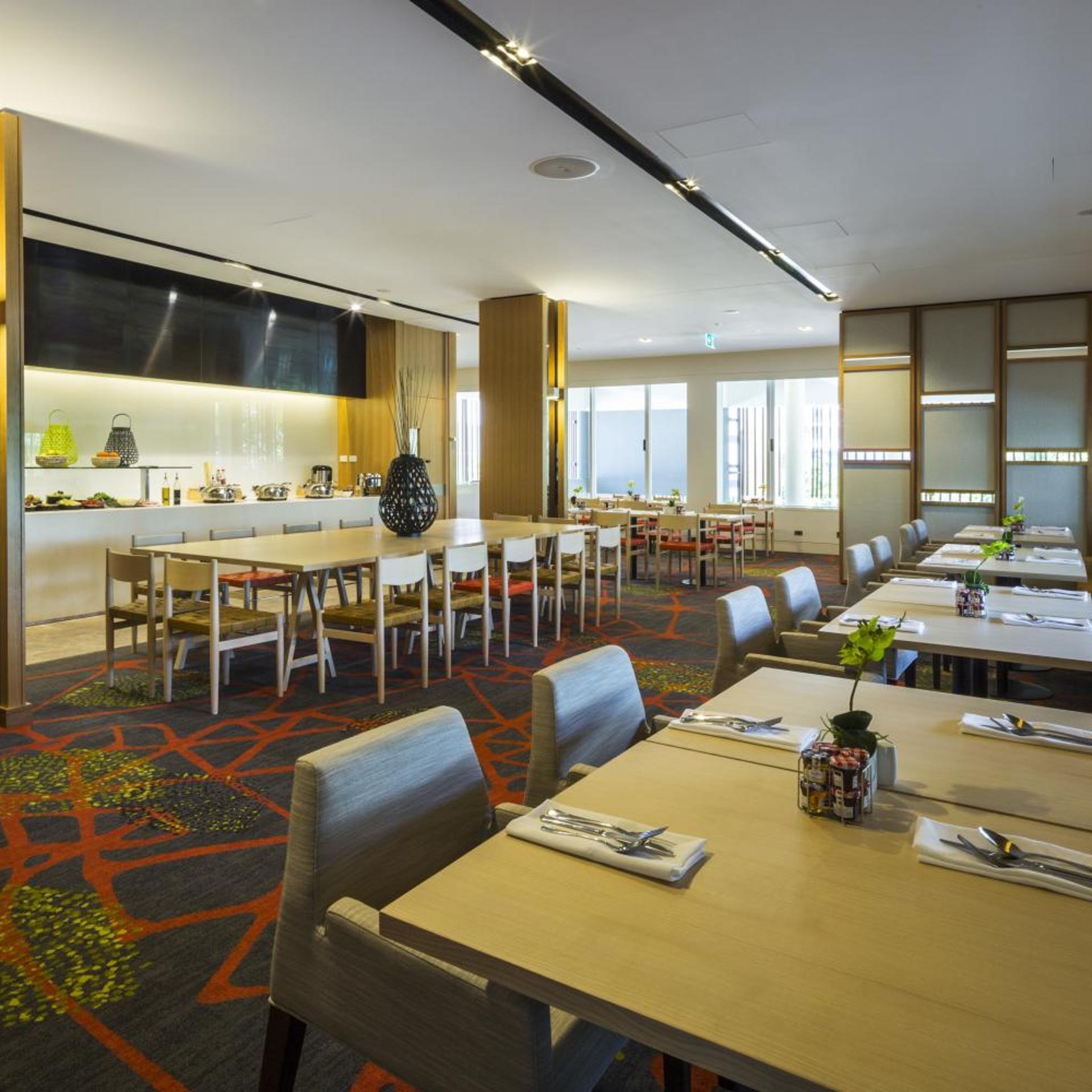 Horizon, Club, City View, Club Lounge Access